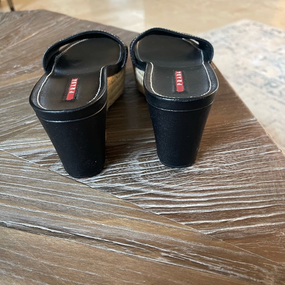 Prada shoe, wedge/slide. Black size 37 1/2. Excellent condition. - Picture 4 of 5